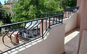 Wild Chery - 2 Bedroom Apartment - Economy